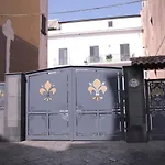 Palazzo Caracciolo Del Sole 4* Terzigno