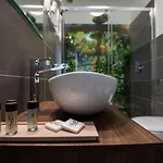 Frühstückspension Palazzo Caracciolo Del Sole 4*
