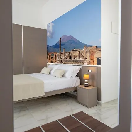 Palazzo Caracciolo Del Sole 4*