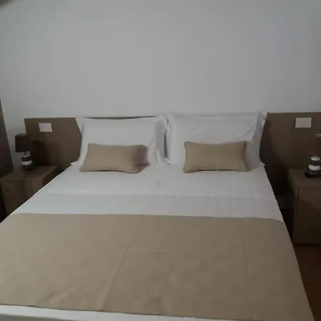 Palazzo Caracciolo Del Sole Bed & Breakfast Terzigno