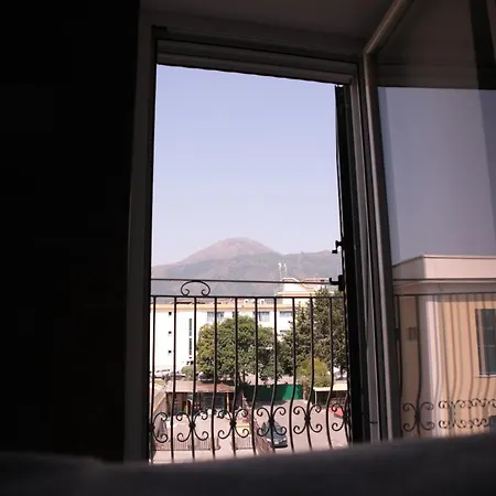 Bed & Breakfast Palazzo Caracciolo Del Sole 2*