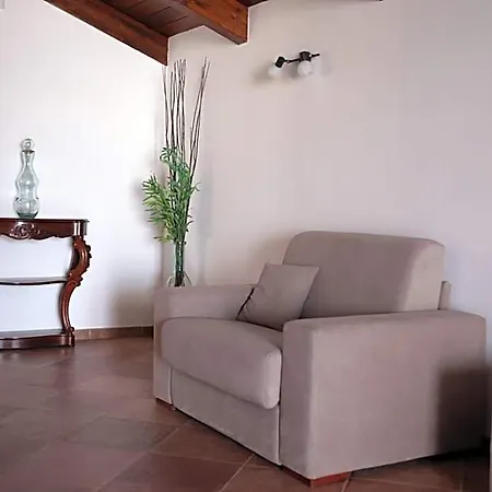 Palazzo Caracciolo Del Sole 4* Terzigno