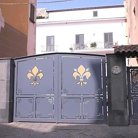 Palazzo Caracciolo Del Sole Frühstückspension